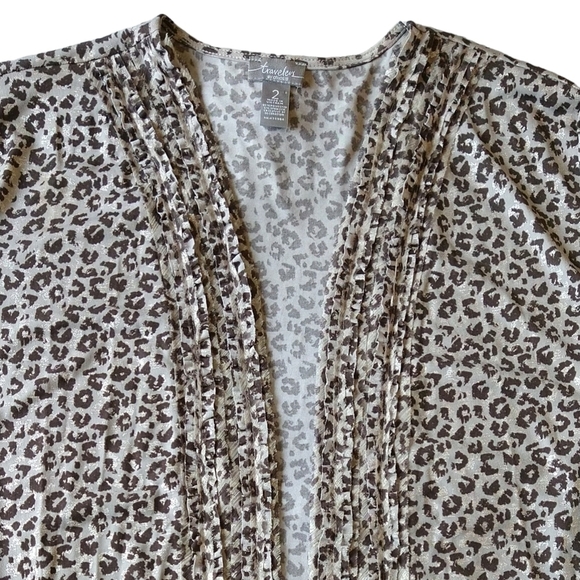 Chico's Travelers Tan Leopard Print Open Front Lightweight Cardigan Modern - Picture 5 of 7